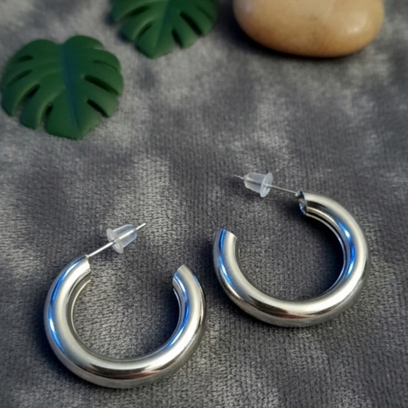 Fashion Jewelry Jewelry - Silver plated wide hoop earrings NEW